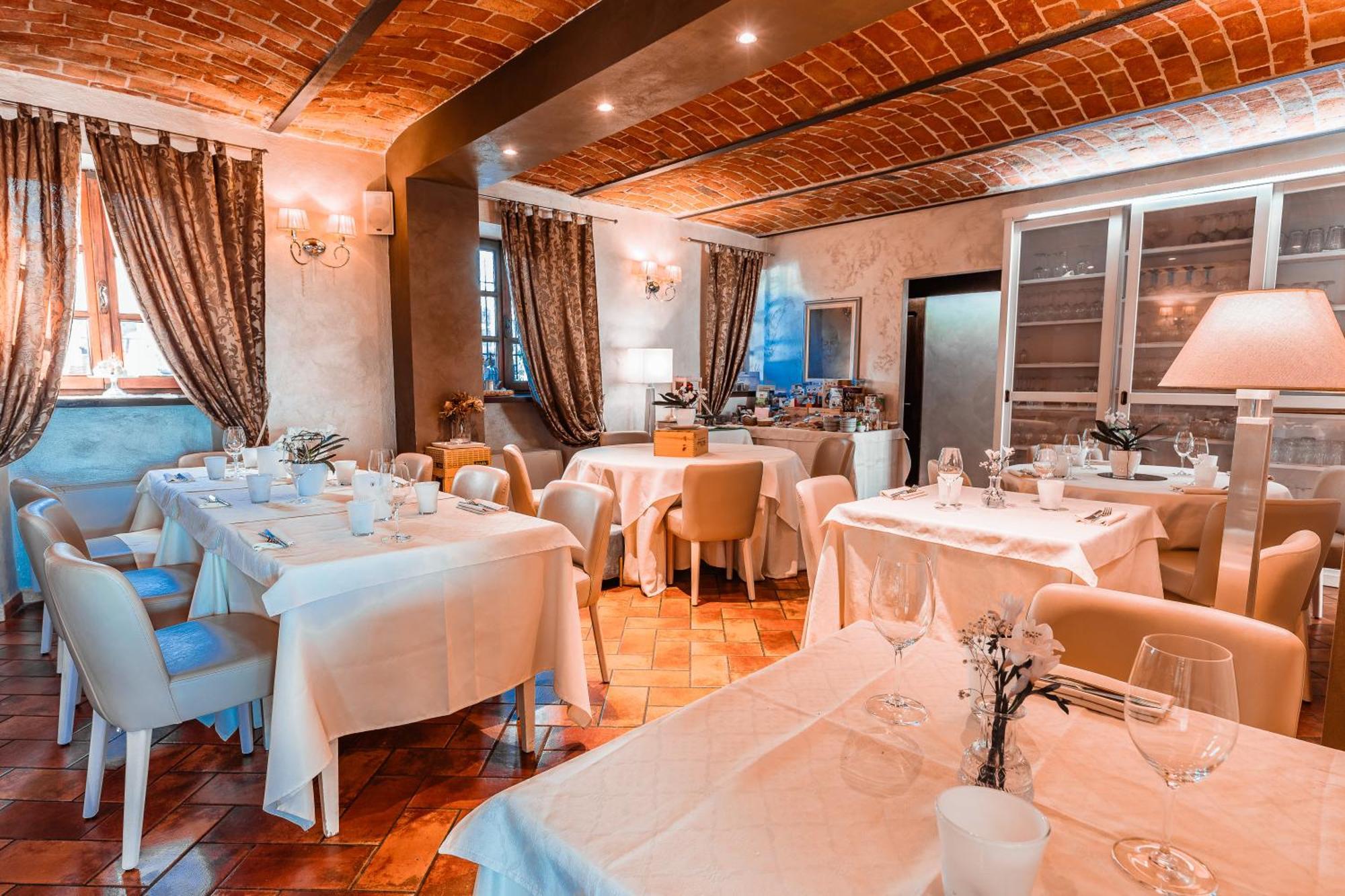 Locanda San Giorgio Невилье Экстерьер фото